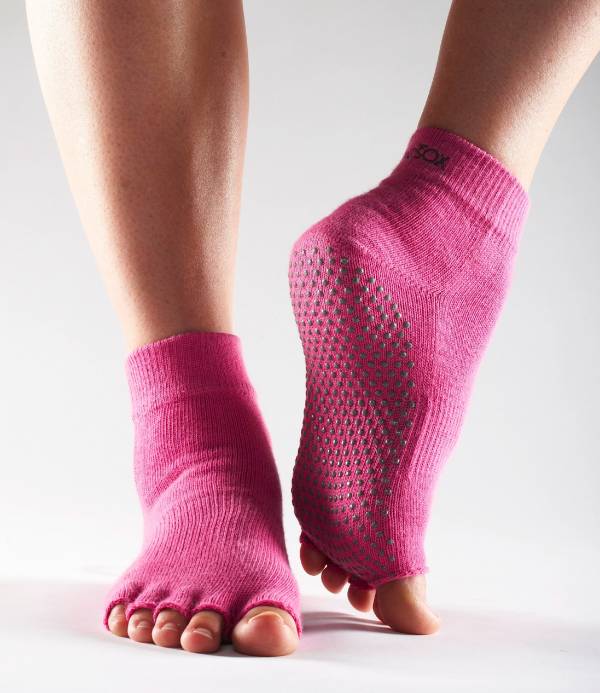 toe sox, vibrams, five fingers, five toes, grip socks, yoga socks