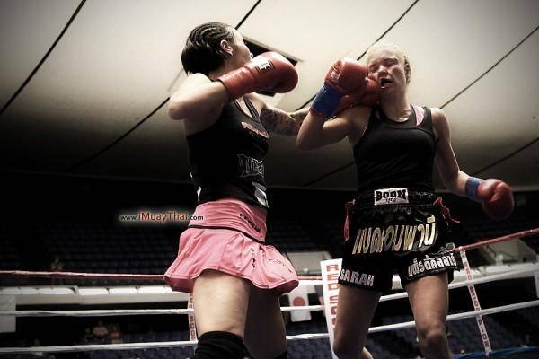 roxy richardson, muay thai, function 5 fitness, female fighter, female muay thai