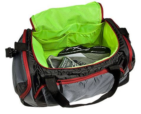 duffel bag, gym bag, new balance, new balance duffel, performance duffel