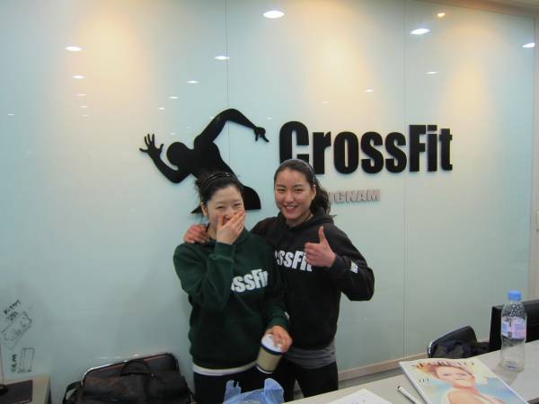 crossfit, travel, crossfit gyms, foreign crossfit gyms