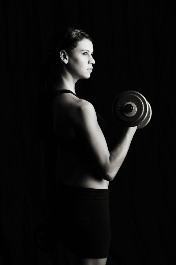 nia shanks, lift like a girl, 30 day challenge, strength training challenge