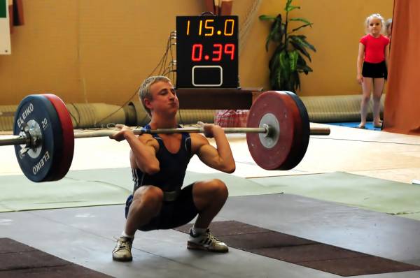 winning, olympic weightlifting, analyzing olympic weightlifter, winning athlete