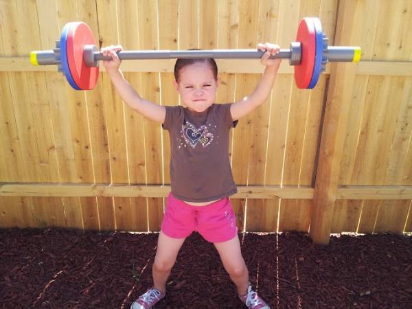 At What Age Should Kids Lift Weights? - Medical Associates of Northwest  Arkansas