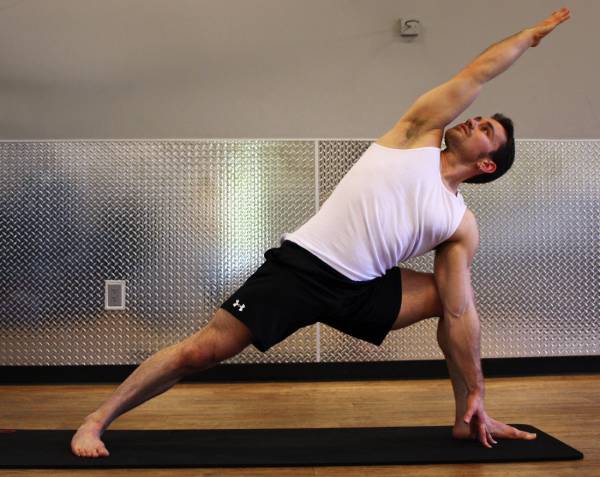 yoga for athletes, yoga for strength athletes, best yoga poses for athletes