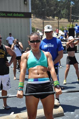 crossfit, female athletes, body image, body fat, women's weight, real weights