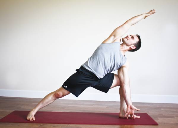 Trikonasana (Triangle Pose) - Himalayan Yoga Association (Yoga Ashram)