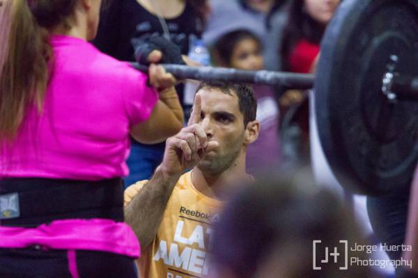 crossfit competitions, crossfit throwdowns, what's wrong with crossfit, crossfit