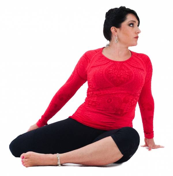 Half Hero Pose: Television Yoga for Tight Quads - YogaUOnline