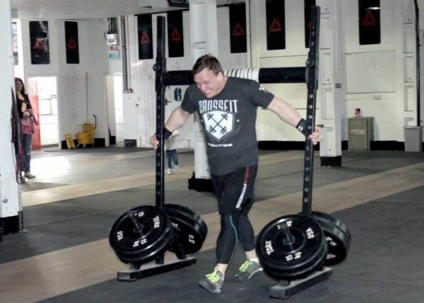 Strongman outlet workout equipment