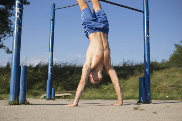 handstand, handstands, gymnastics, bodyweight exercise