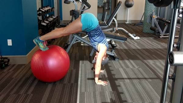 Stability Ball Pikes