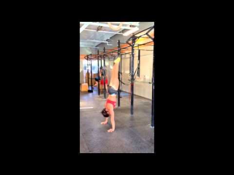 Handstand Pops