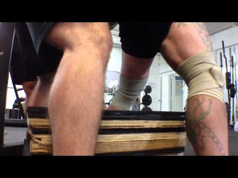 Box Squat 650x3