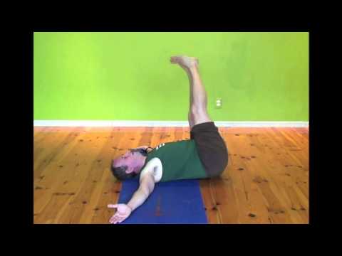 Video: Core Twist (Jathara Parivartanasana)