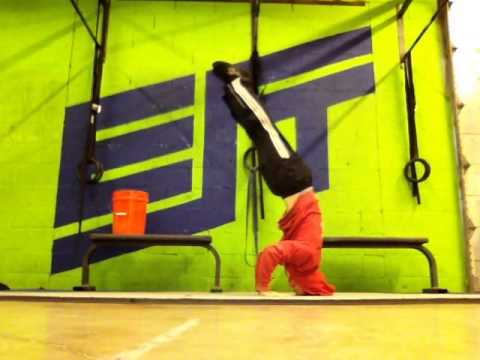 Pike Press to HeadStand