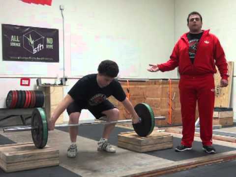 Mike Boyle's Exercise of the Week: Trapbar Deadlift - HNIB News