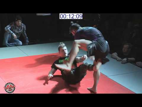 Gavin Tucker vs Kent Peters SUBMISSION SERIES 902