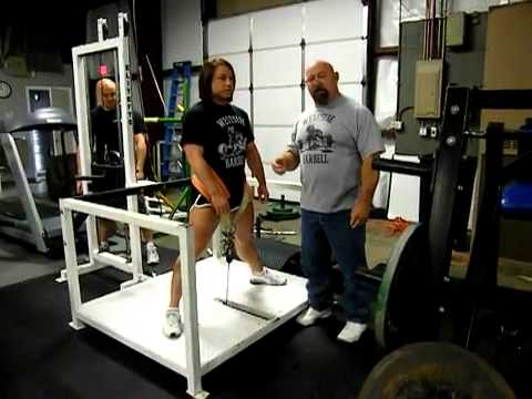 Louie Simmons Instruction- Belt Squat Machine
