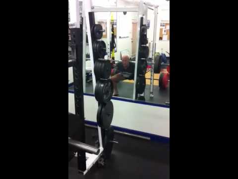 Squatting 315 Barefoot