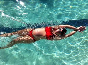 pregnancy, exercise during pregnancy, swimming, swimming while pregnant