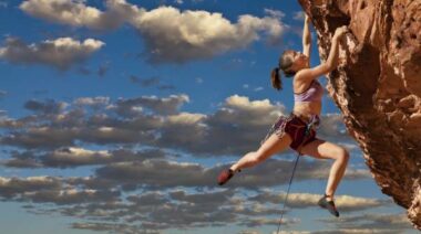 rock climbing, climbing, danger, dangerous sports, risk in sports