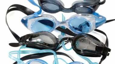 swedish goggles, swimming goggles, how to buy swim goggles
