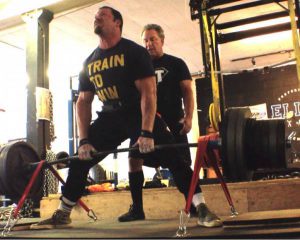 chains, deadlifting with chains, powerlifting, variable resistance training, vrt