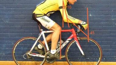 cycling, fitting bike, bike fit, back pain, cyclists low back pain, cyclist back