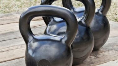 moving up in kettlebells, getting stronger with kettlbells, moving up kettlebell