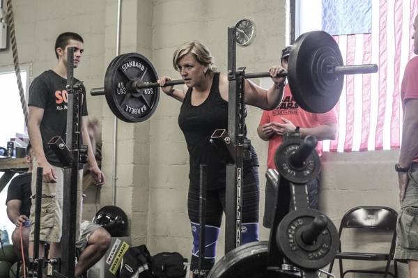 How To Pick Your Attempts For Your First Powerlifting Meet - Breaking ...