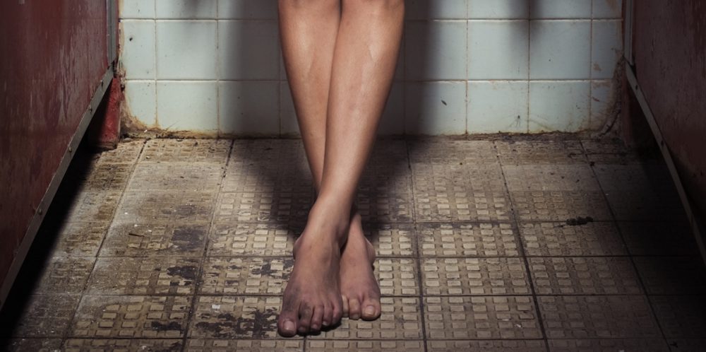 Don't Train In a Dirty Bathroom - Breaking Muscle