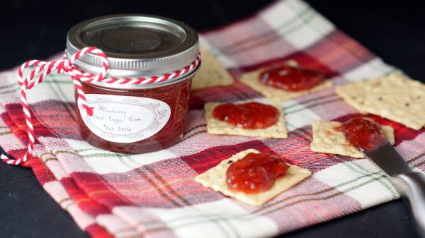 strawberry ghost pepper jam