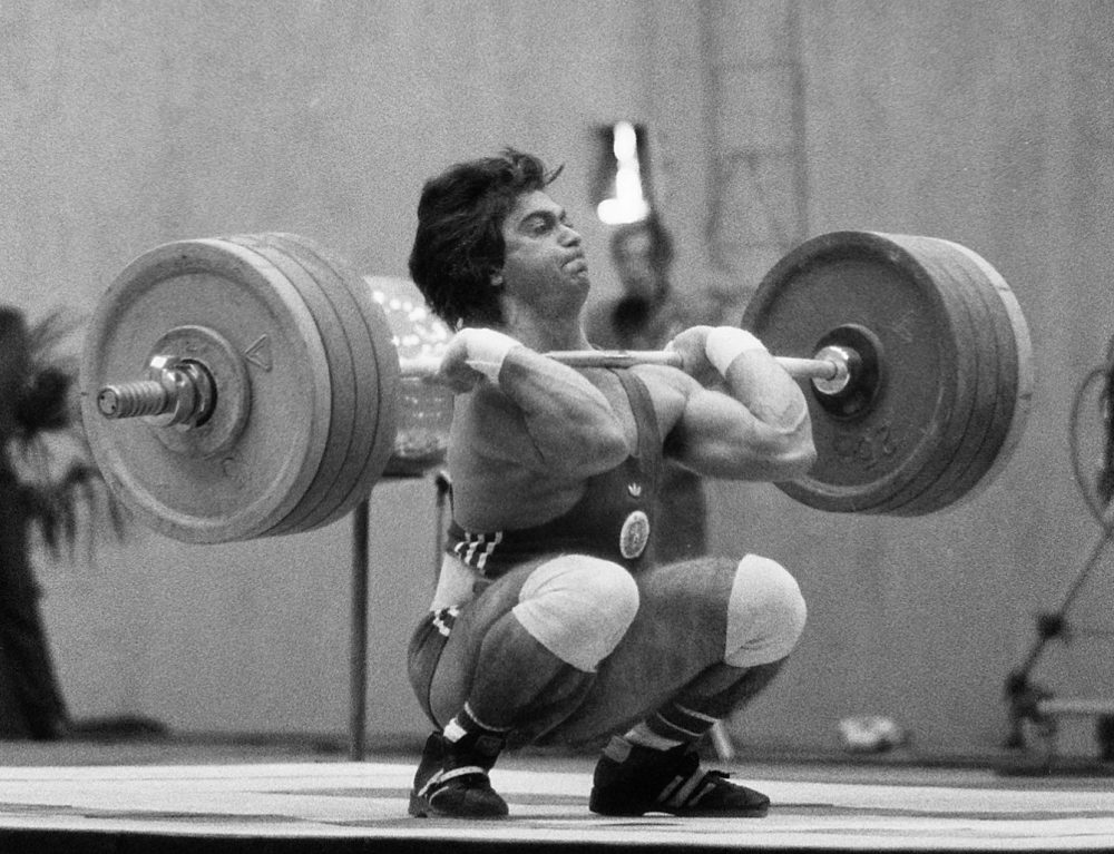 Hitting Bottom 3 Tools to Perfect Your Olympic Lifts Breaking Muscle