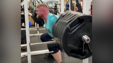 Bodybuilder Kyle Kirvay Squatting 685 Pounds for 5 Reps