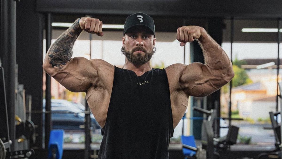 Bodybuilder Chris Bumstead Shares His Arms Workout for Size - Breaking  Muscle