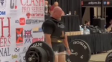 Nick Best 700-pound, 10-rep deadlift July 2022