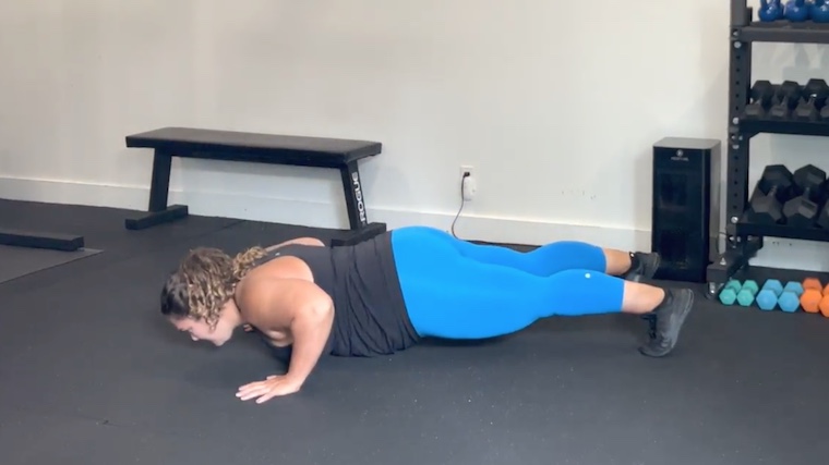 How to Do the Push-Up — Benefits, Variations, and More - Breaking Muscle