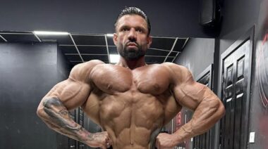 Neil Currey Physique October 2022