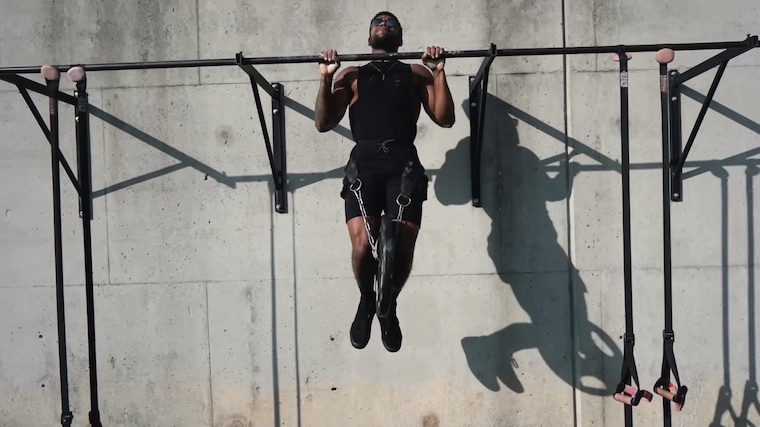 Weighted Pull Ups Crossfit