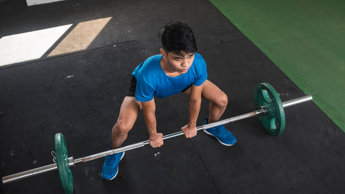 Sumo Deadlift: Benefits, Muscles Used, and More - Inspire US