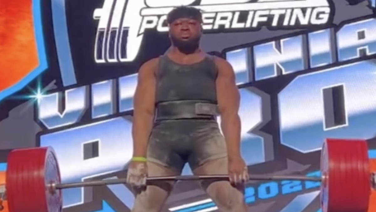 Powerlifter Asein Enahoro (83KG) Deadlifts 362.5 Kilograms (799.2