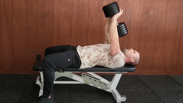 How to Do the Dumbbell Pullover for Upper Body Muscle and Mobility -  Breaking Muscle