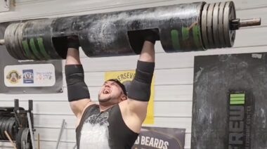 Evan Singleton 410-pound log press December 2022