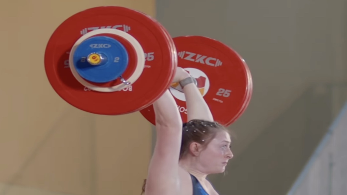 American Weightlifter Olivia Reeves (71KG) Scores 139-Kilogram Clean ...