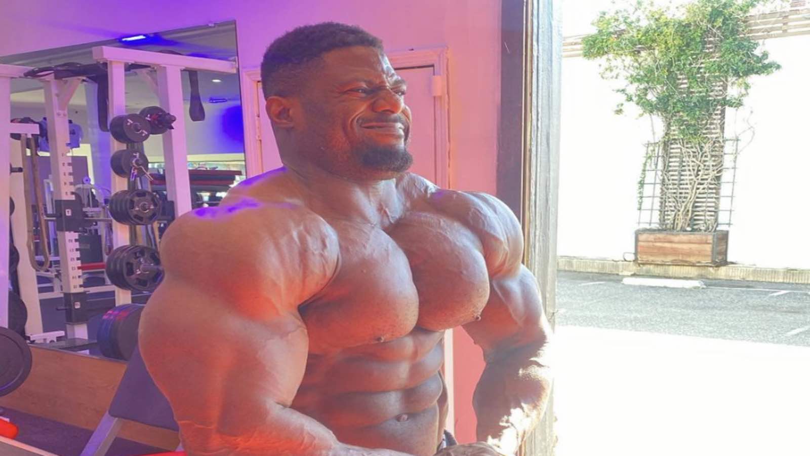 Andrew Jacked Looks Shredded as He Seeks First Career Arnold Classic