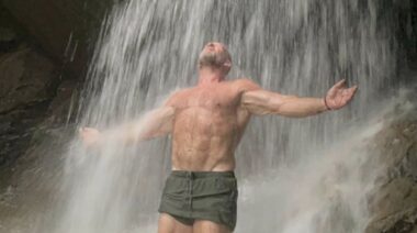 Dorian Yates Waterfall Posing Physique January 2023