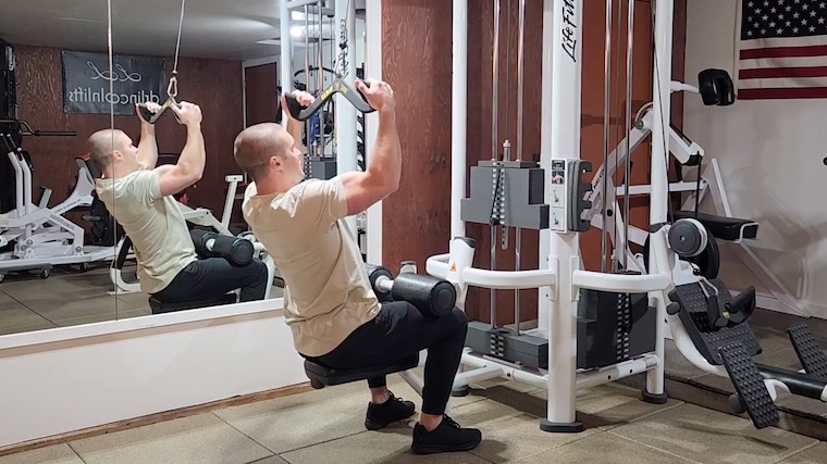 NG pulldown step four - How to Do the Neutral-Grip Lat Pulldown for a Bigger Back