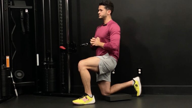 How to Do the Half-Kneeling Pallof Press for Core Strength and