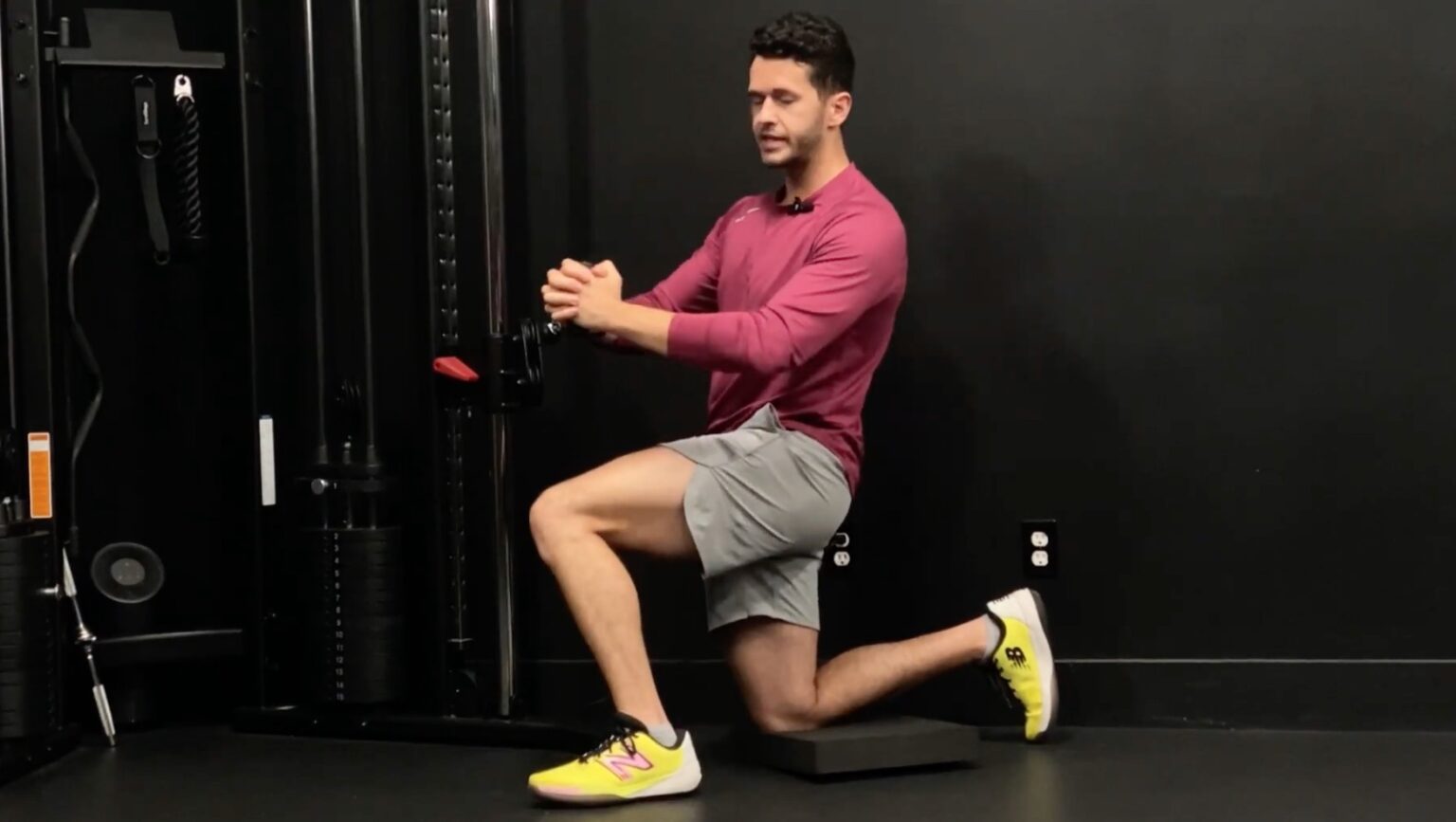 How to Do the HalfKneeling Pallof Press for Core Strength and Full