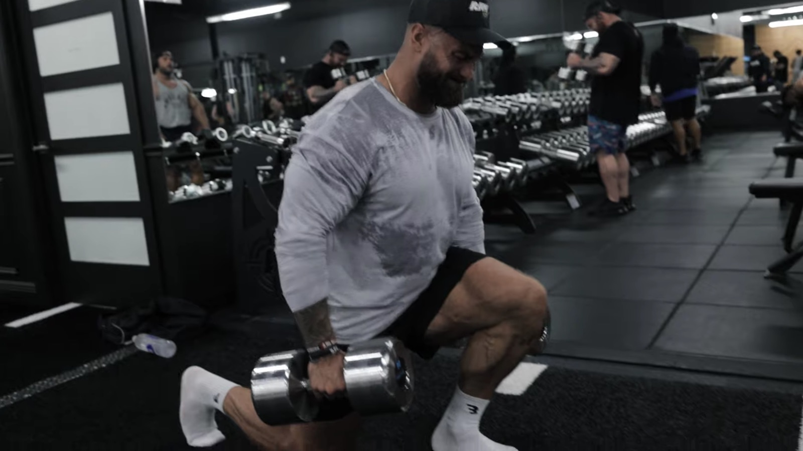 Chris Bumstead Endures Brutal Leg Session within the Offseason